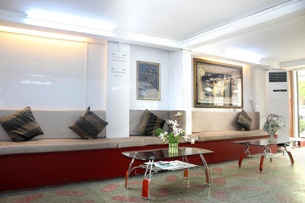 20Th Street Hostel Yangon Ngoại thất bức ảnh