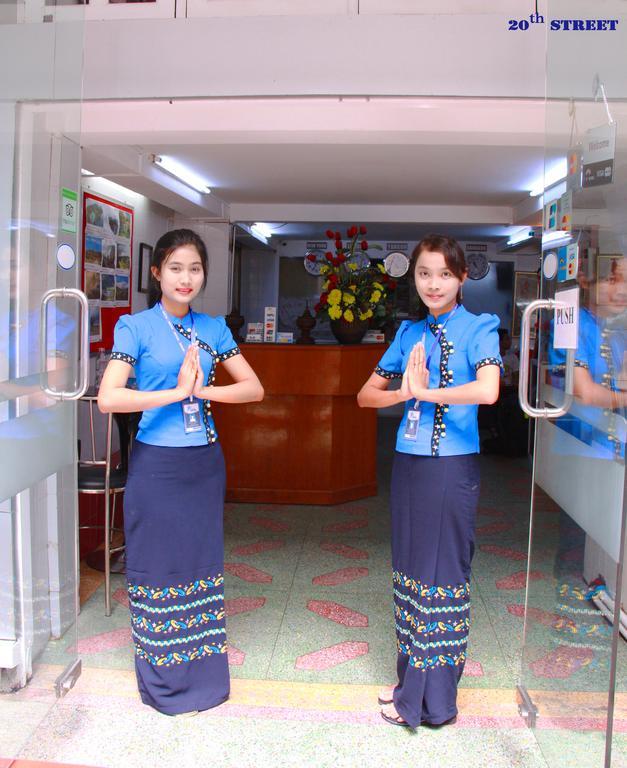 20Th Street Hostel Yangon Ngoại thất bức ảnh